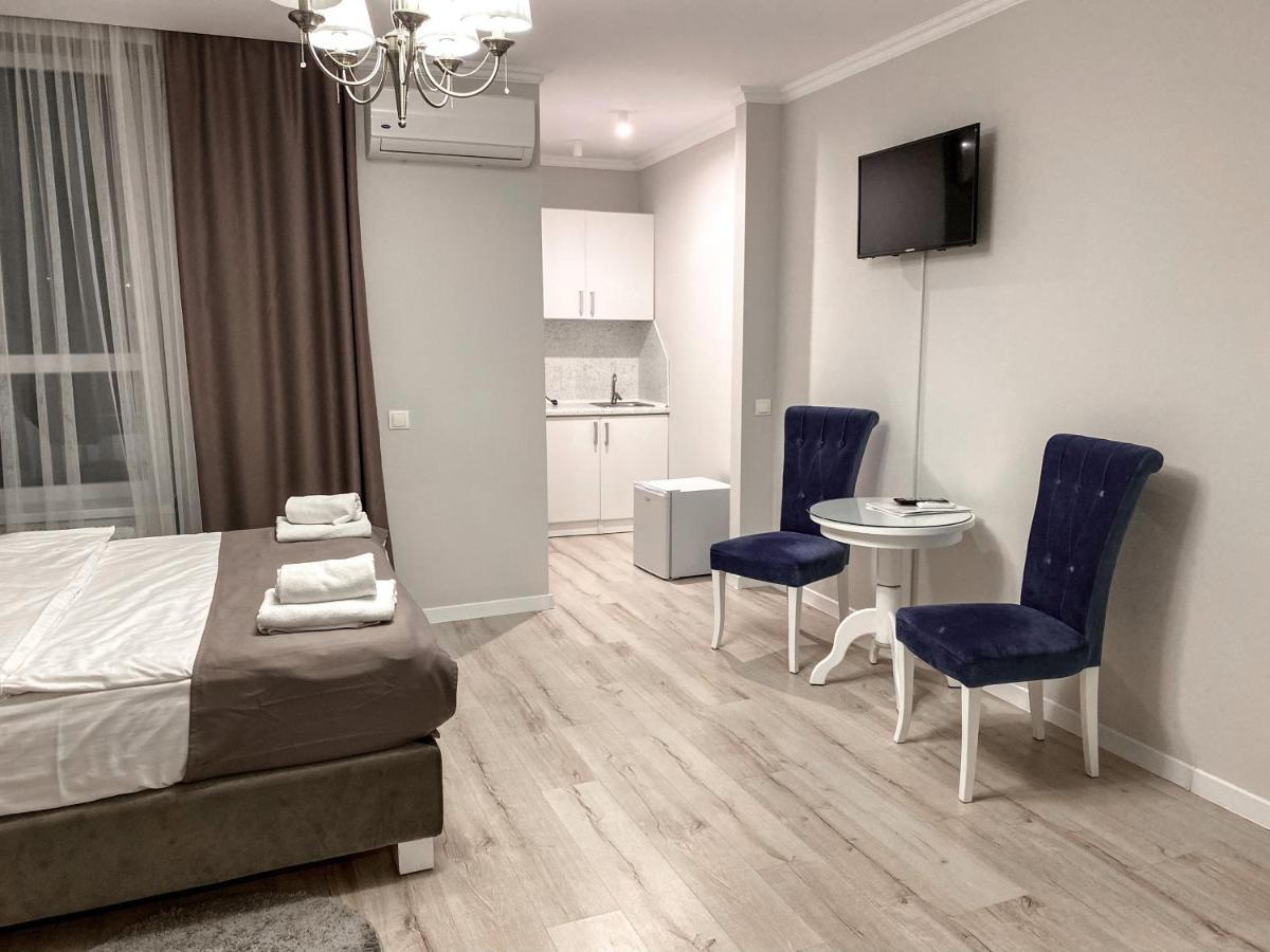 Opera Center Hotel & Apartments Львов Экстерьер фото