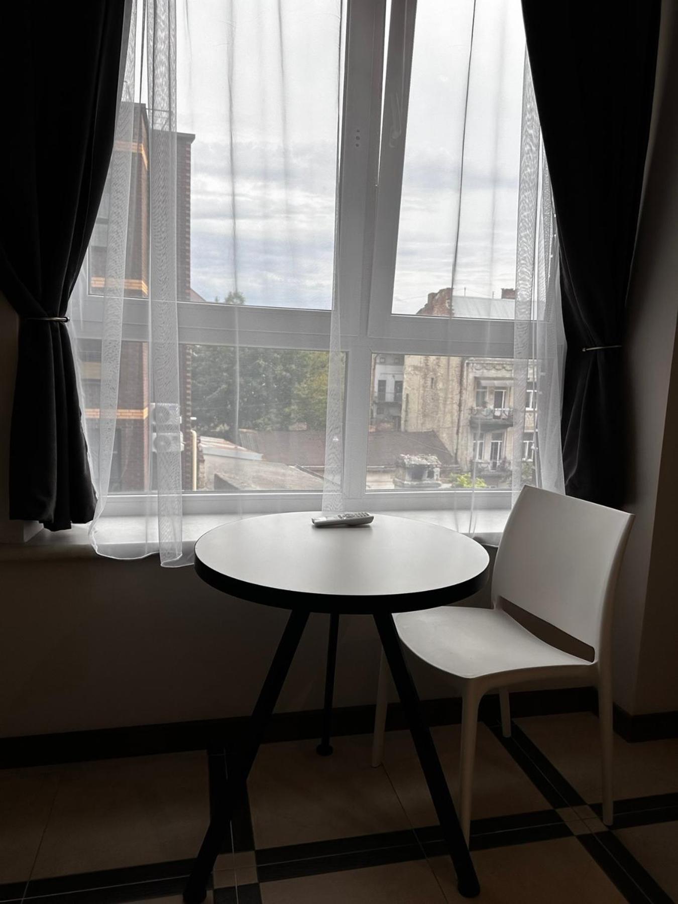 Opera Center Hotel & Apartments Львов Экстерьер фото