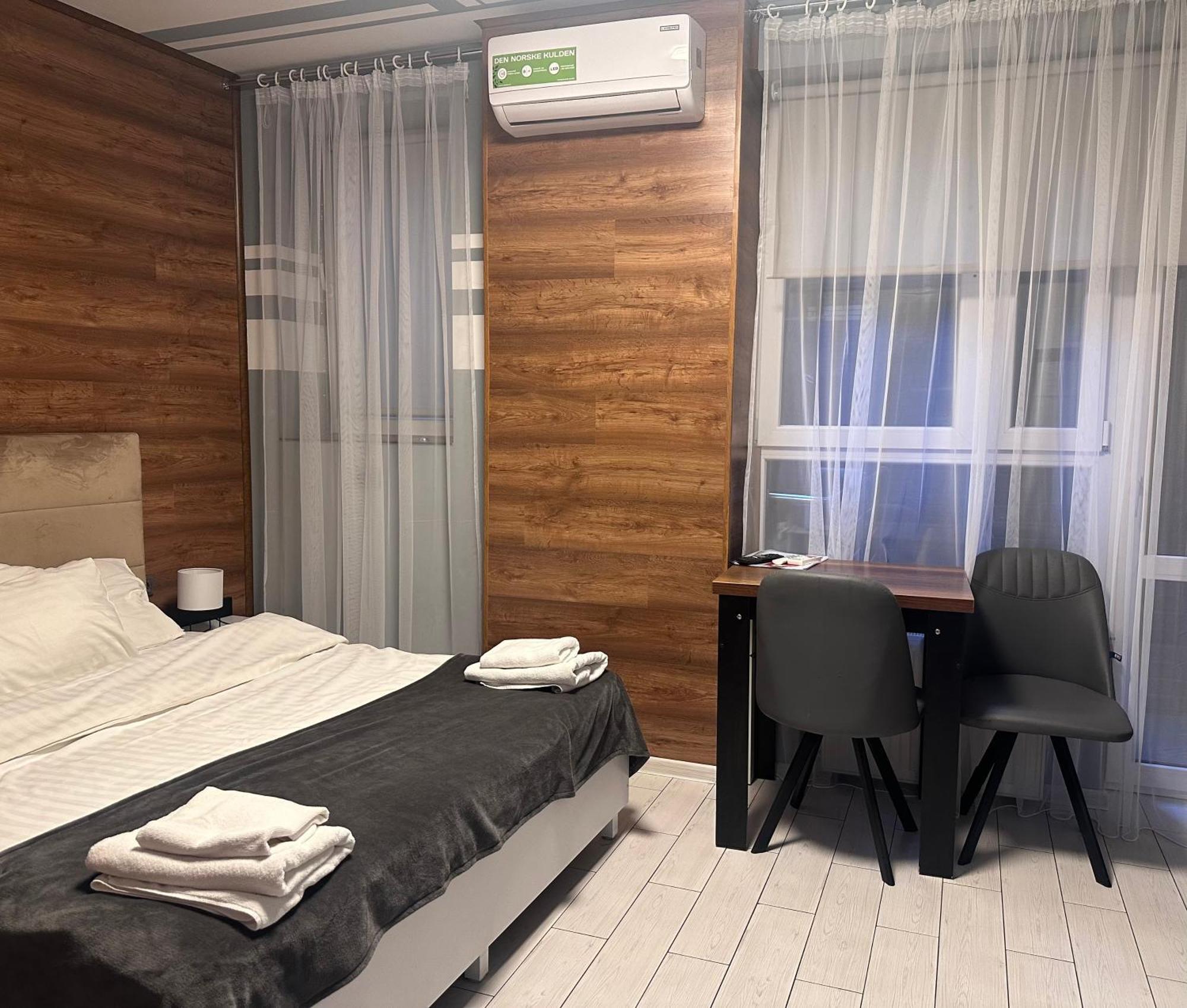 Opera Center Hotel & Apartments Львов Экстерьер фото